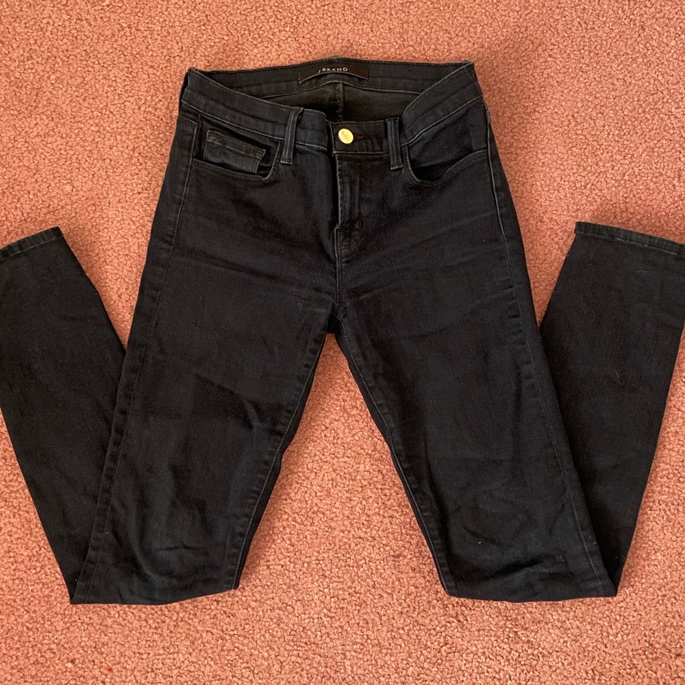 Sz 26 dark indigo J Brand skinny jeans
